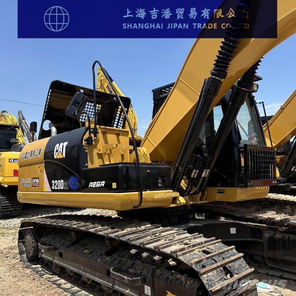 CAT 320 D 대형 굴삭기 29톤 이상