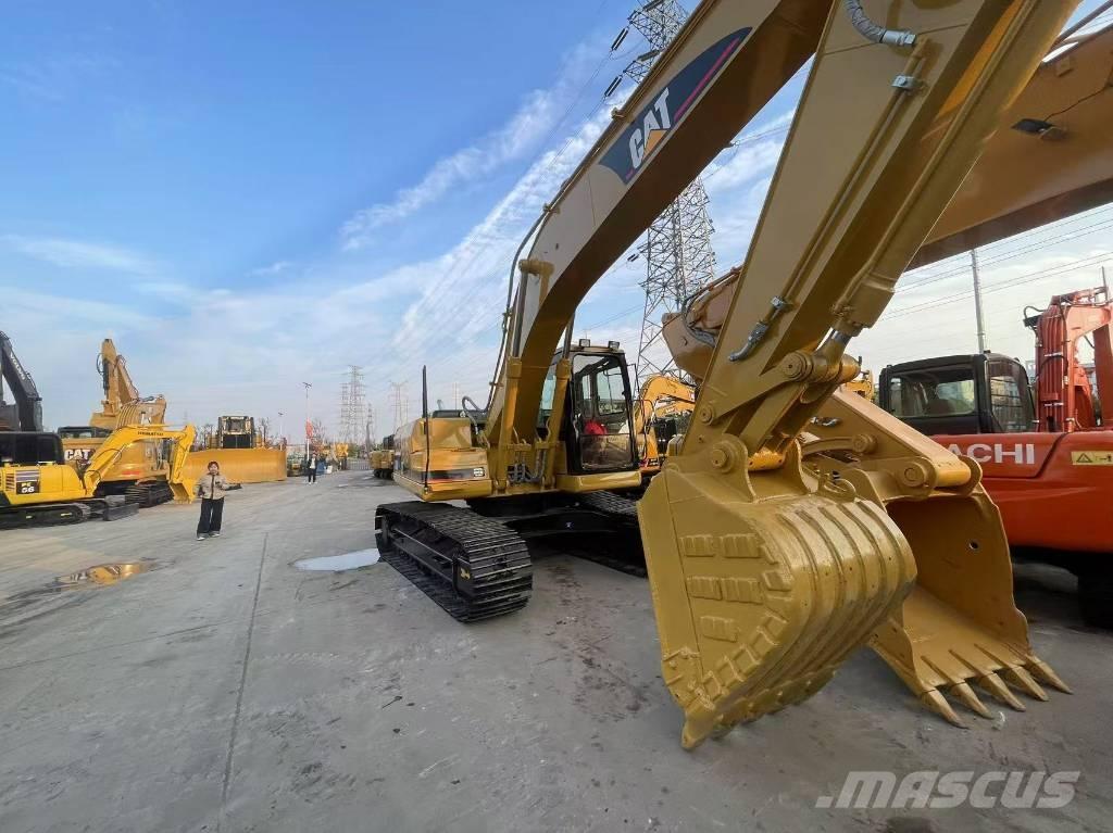 CAT 320 B 대형 굴삭기 29톤 이상