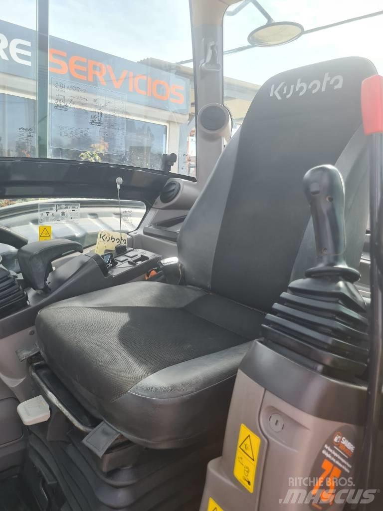 Kubota U 56-5 소형 굴삭기 7톤 미만