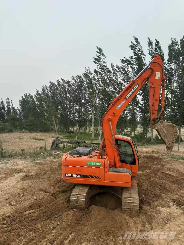 Doosan dx150 대형 굴삭기 29톤 이상