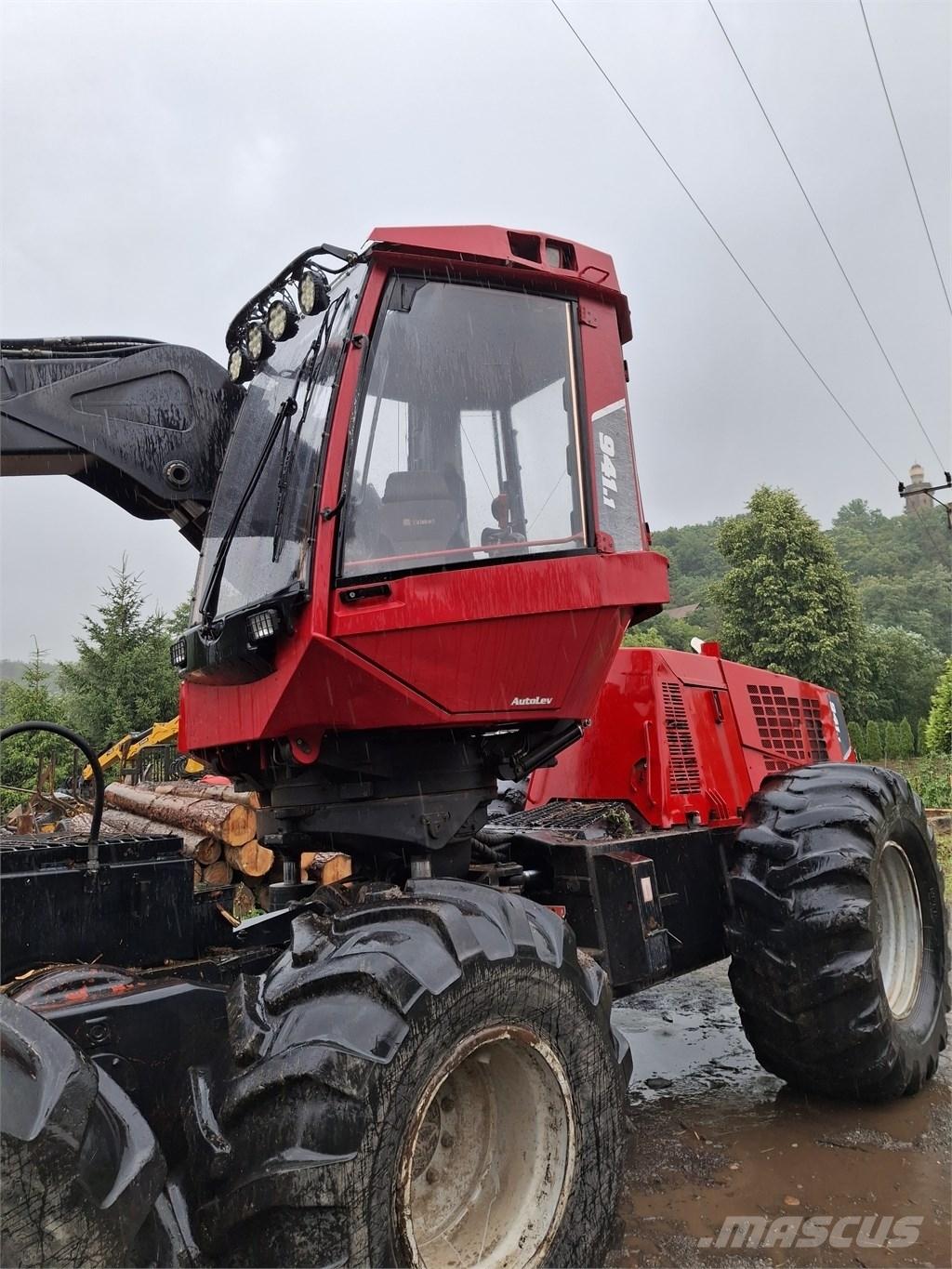 Komatsu 941.1 원목 하베스터
