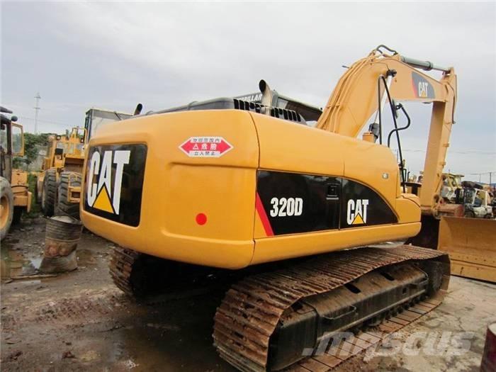 CAT 320 D 대형 굴삭기 29톤 이상