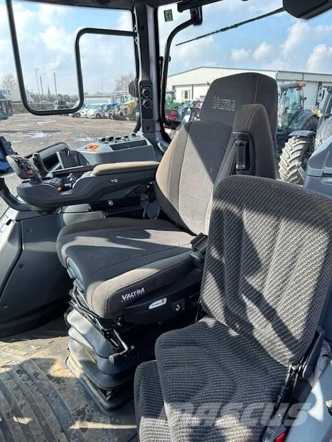 Valtra T 235 D 트랙터