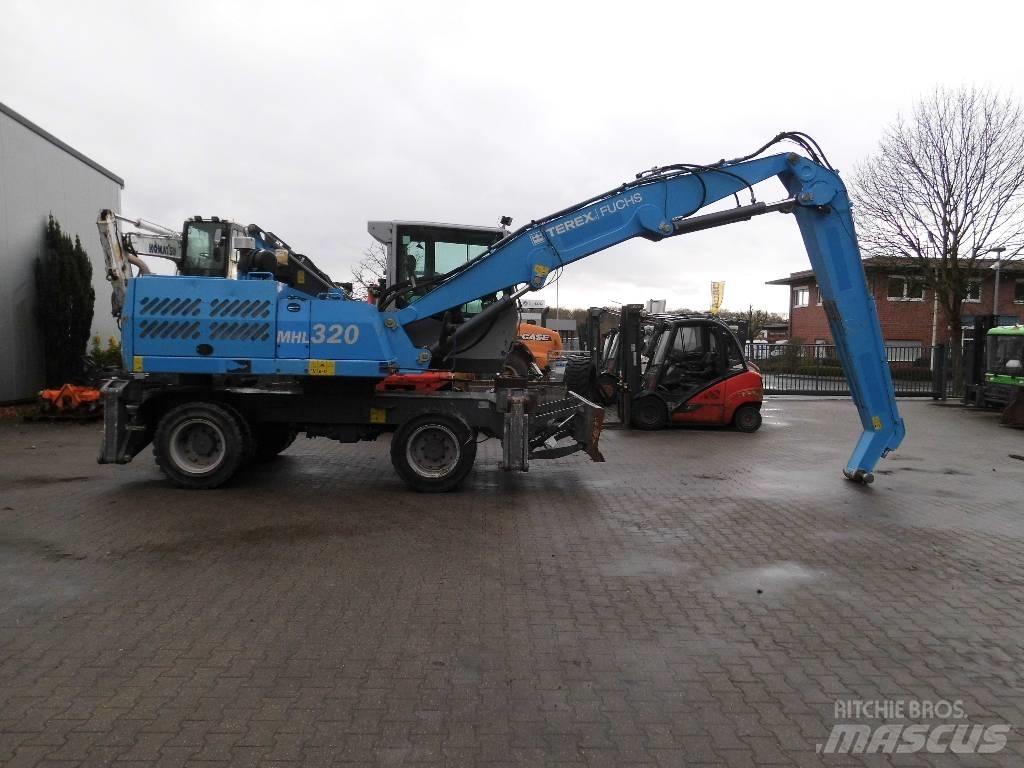 Fuchs MHL 320 폐기물/산업 처리기