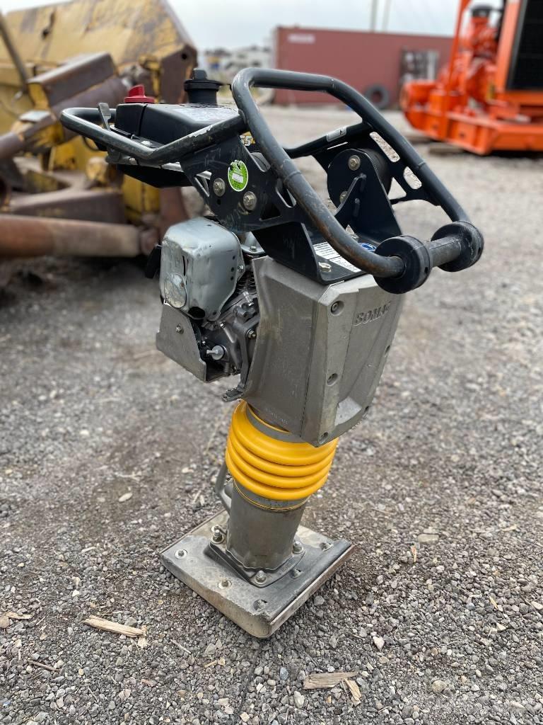 Bomag BVT 65 진동롤러