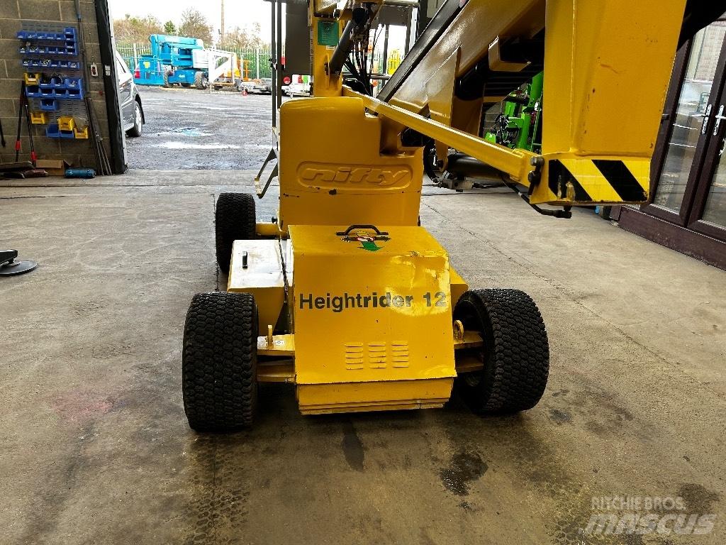 Niftylift HR12 NDE 관절형 전동이동 리프트
