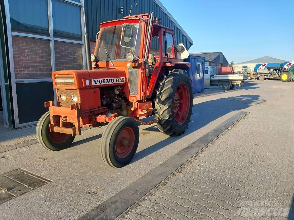 Volvo BM 500 트랙터