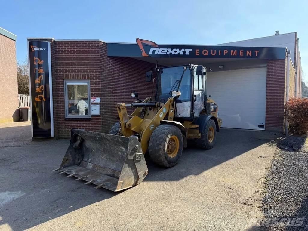 CAT 907M  휠로우더