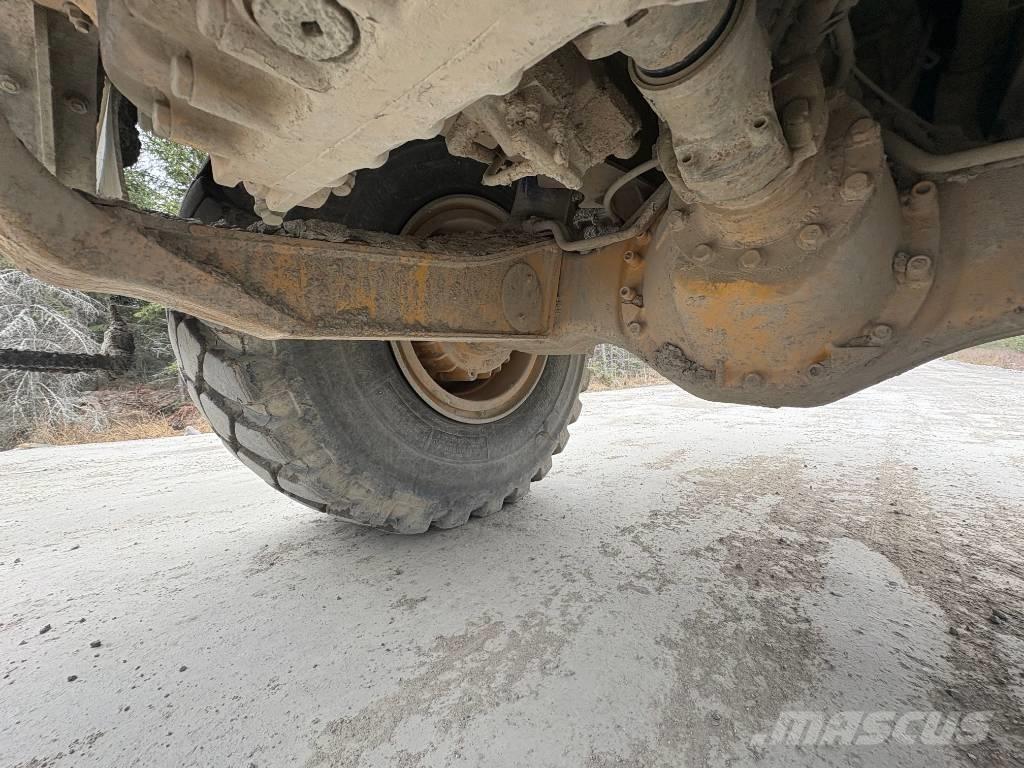 Volvo A 30 G 연결식 홀러