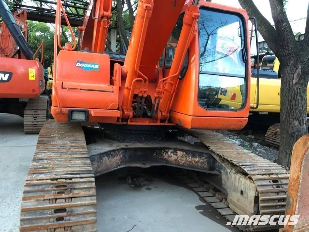 Doosan 220-7 대형 굴삭기 29톤 이상