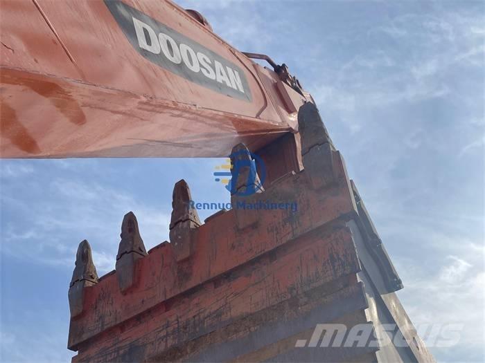 Doosan DX 380 LC 대형 굴삭기 29톤 이상