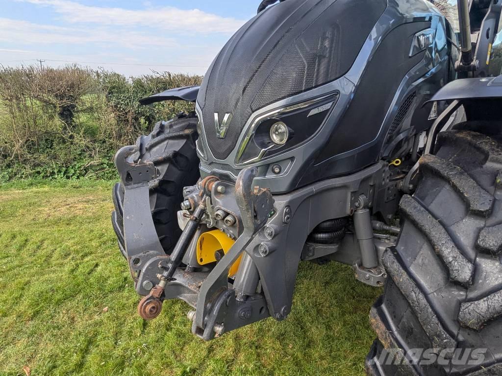 Valtra T 254 트랙터