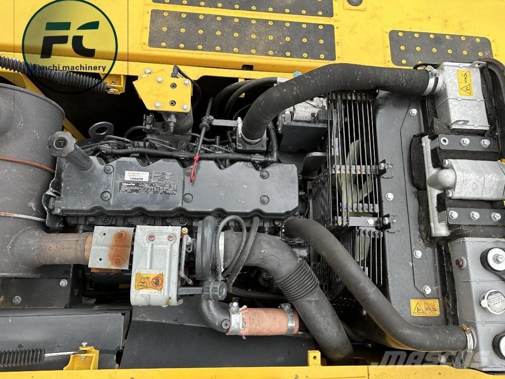 Komatsu 240 대형 굴삭기 29톤 이상