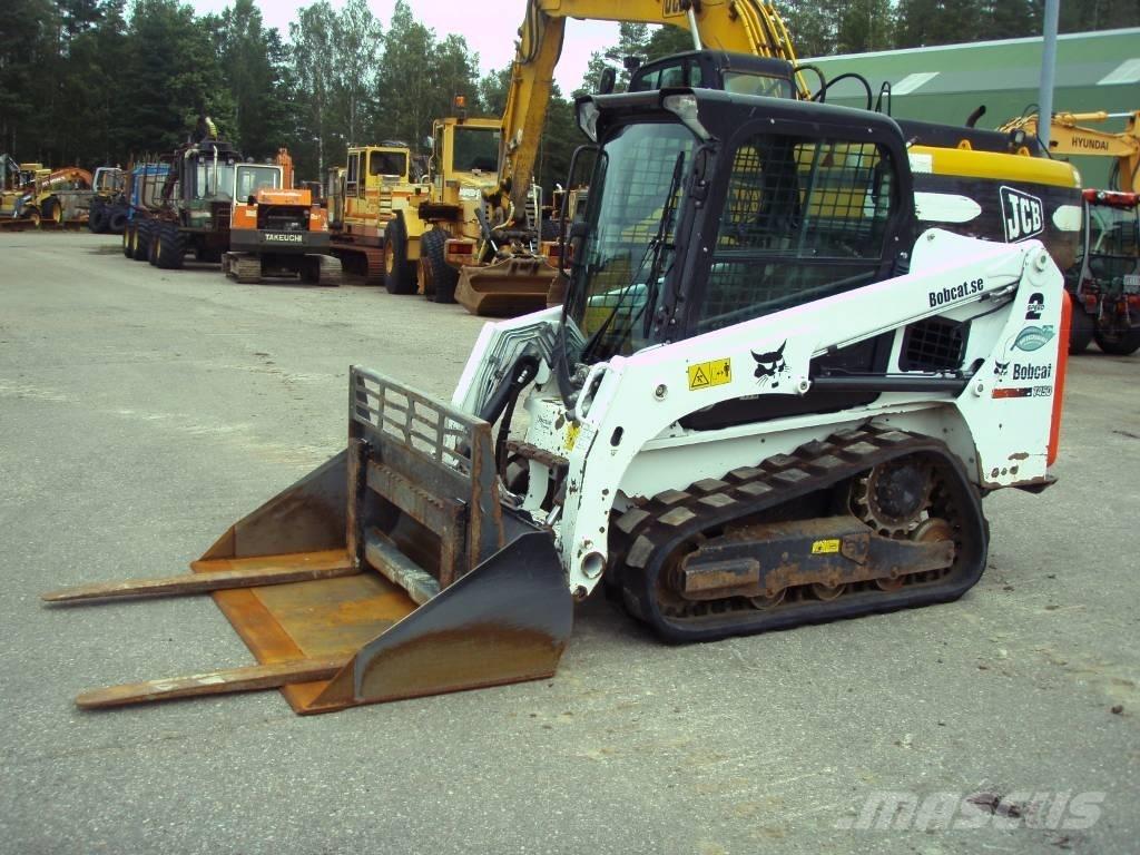 Bobcat T 450  스키드로더