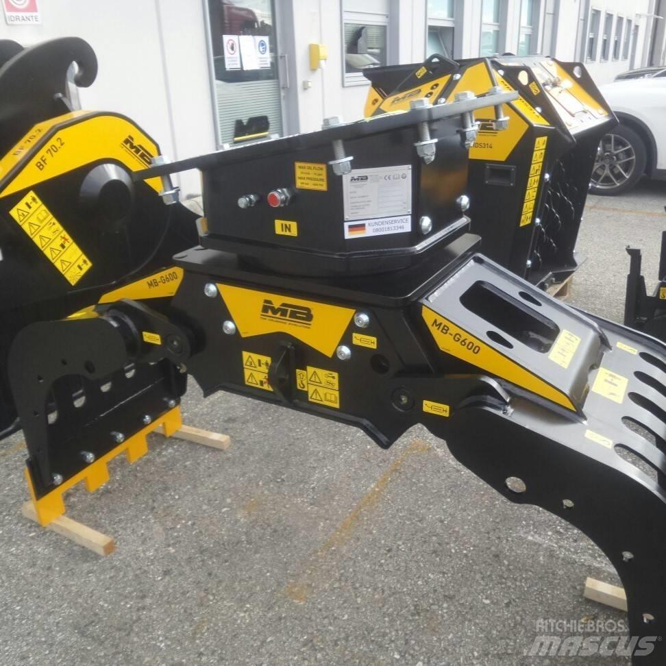 MB Crusher MB-G600 원목집게