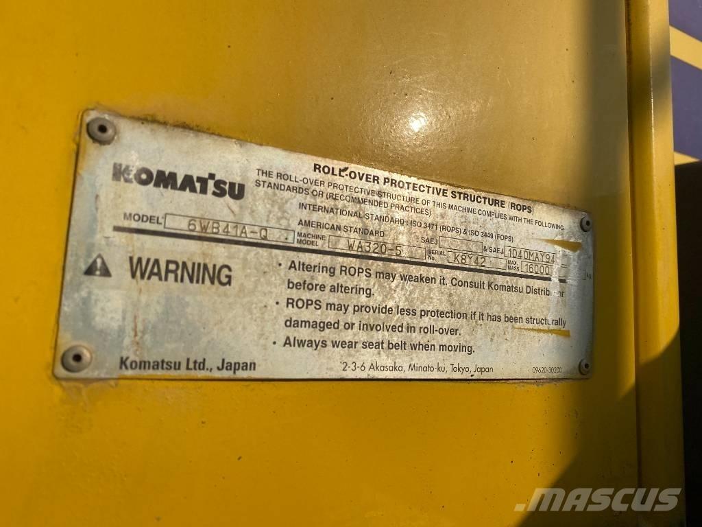 Komatsu WA 320-5  휠로우더