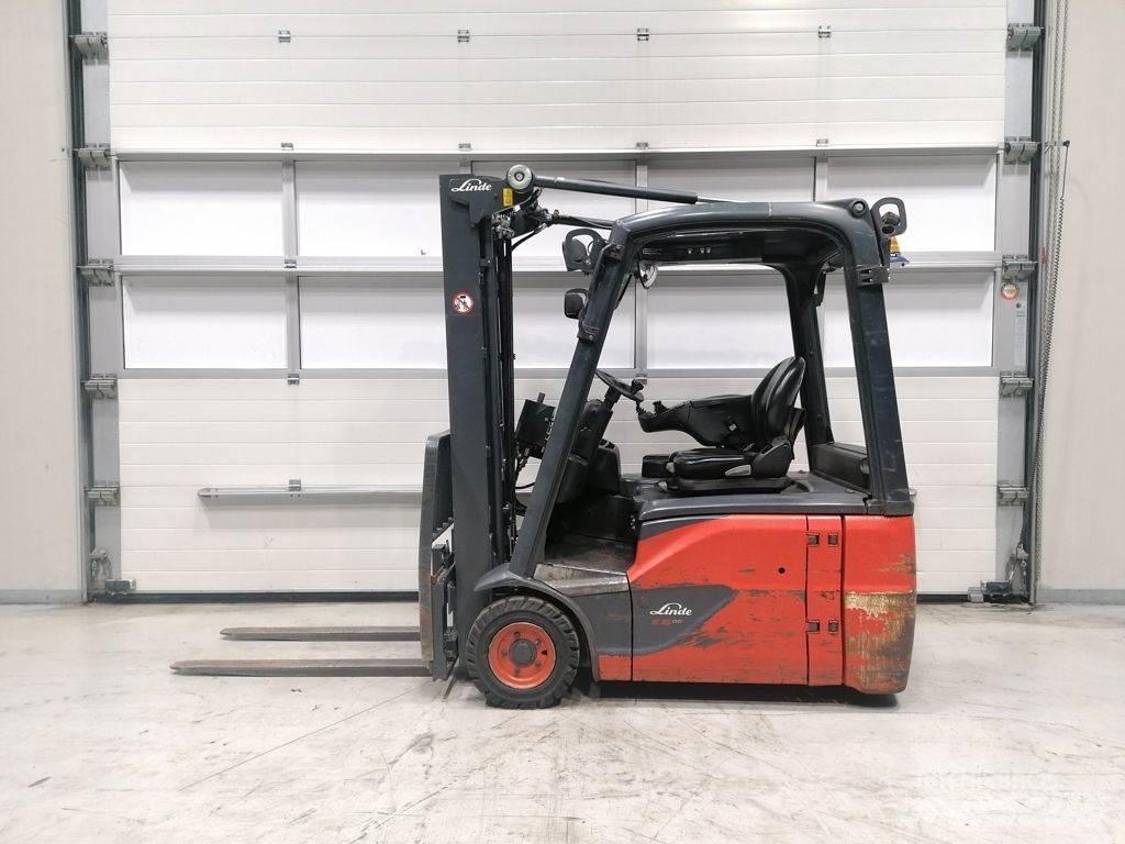 Linde E16-02 전동 지게차