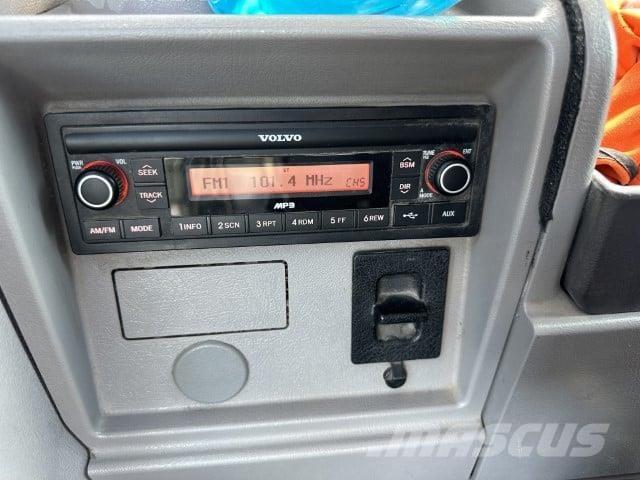 Volvo EWR150E  휠 굴삭기