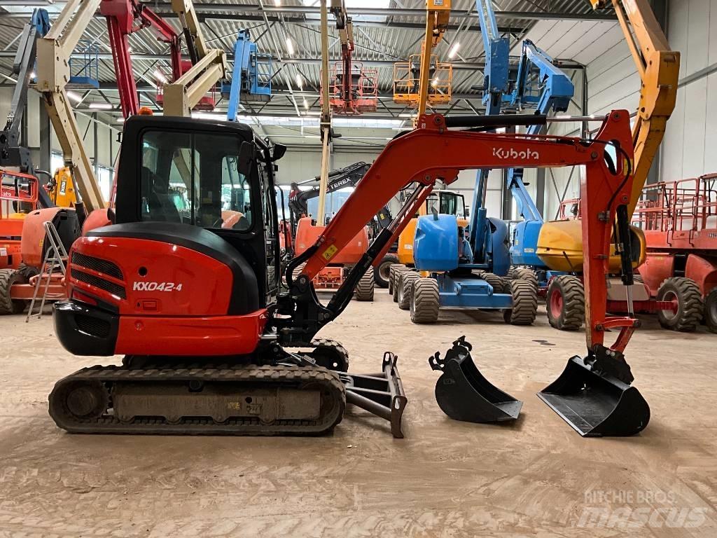 Kubota KX 042-4 소형 굴삭기 7톤 미만