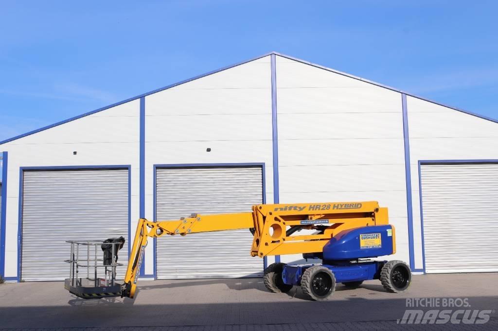 Niftylift HR28 Hy4x4 관절형 전동이동 리프트