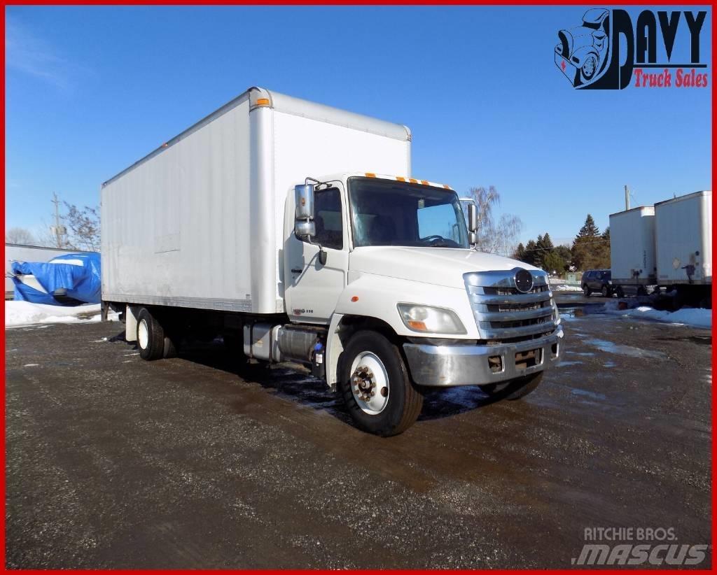 Hino 358 패널 화물차