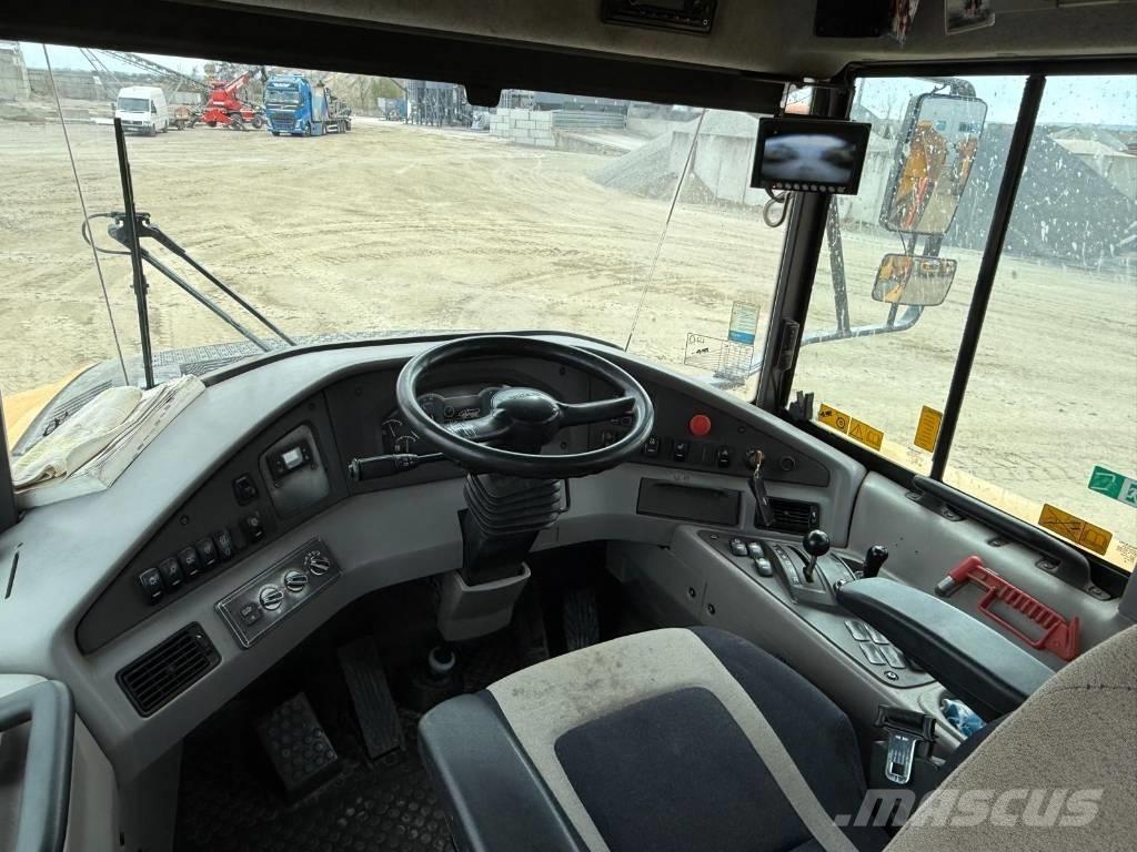 Volvo A 35 G 연결식 홀러