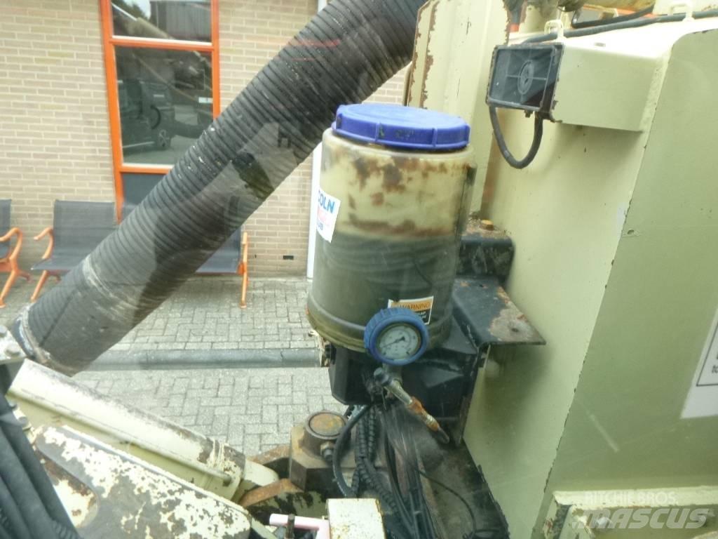 Atlas Copco CM 780 D 도로 굴착기