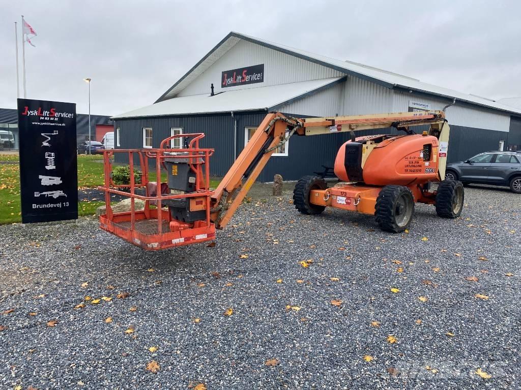 JLG 600 AJ 관절형 전동이동 리프트