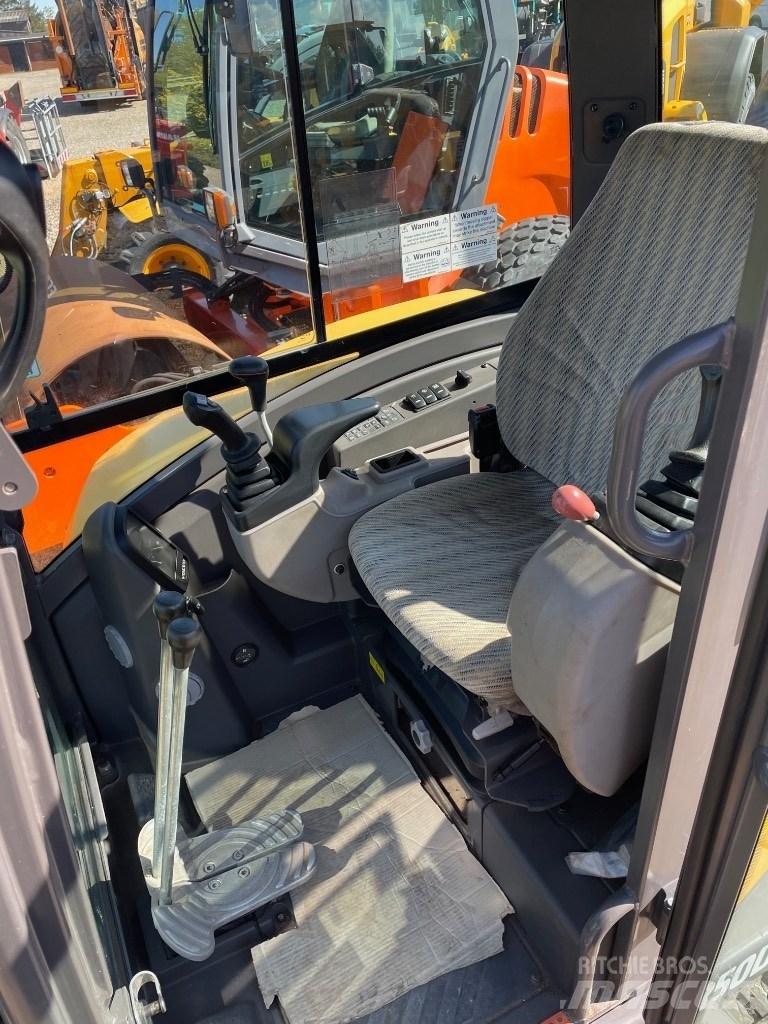 Volvo ECR50D 소형 굴삭기 7톤 미만