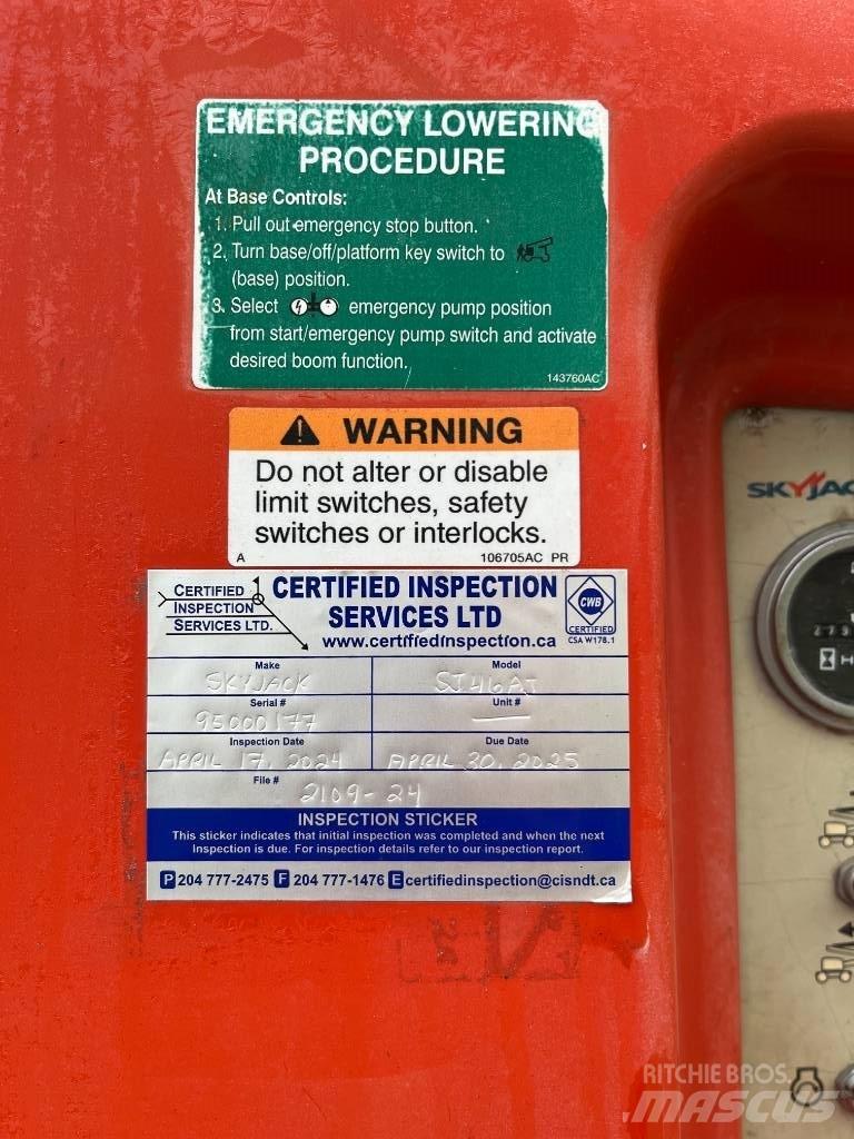 SkyJack SJ 46 AJ 관절형 전동이동 리프트