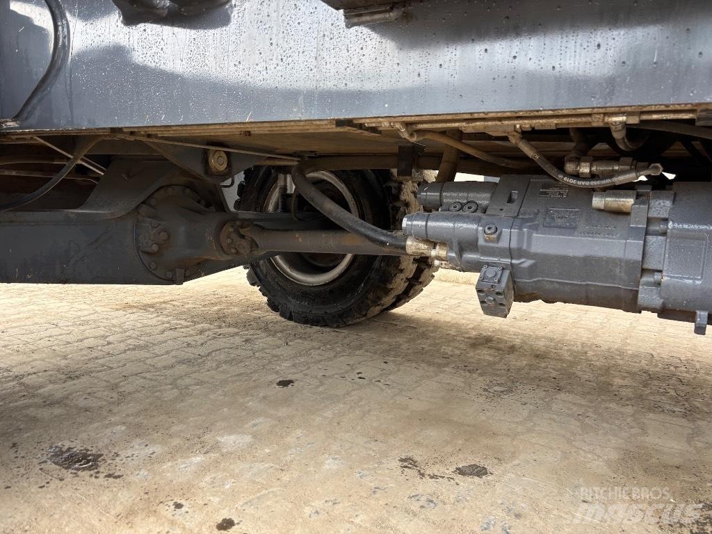 Fuchs MHL 350 F 폐기물/산업 처리기