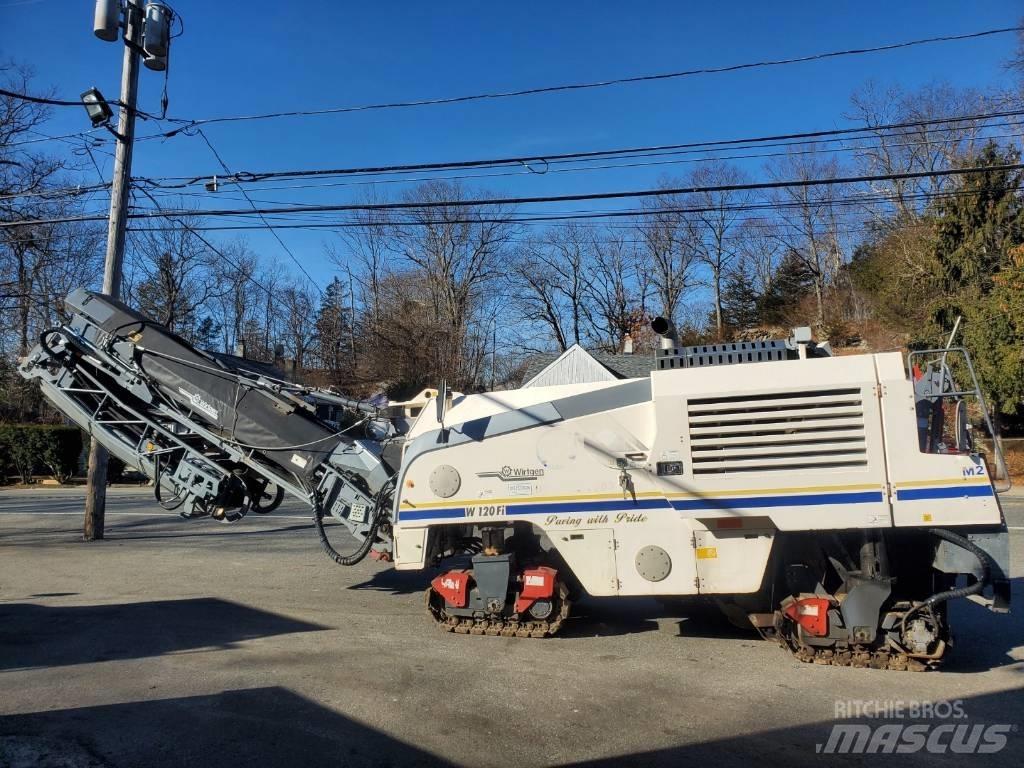 Wirtgen W120FI 아스팔트 콜드 밀링 기계