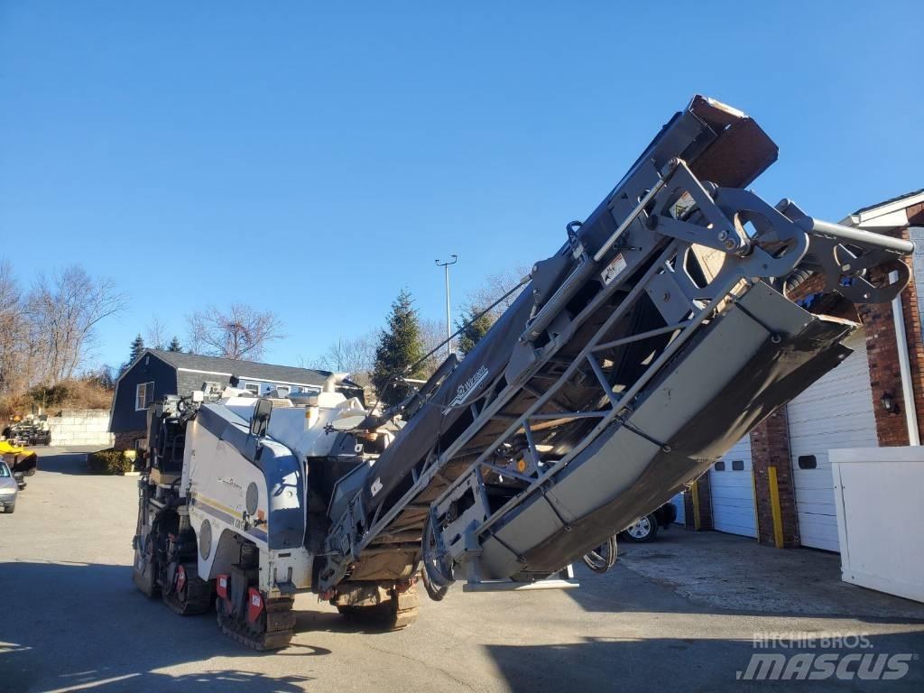 Wirtgen W120FI 아스팔트 콜드 밀링 기계