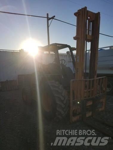 CASE 586H 험지용 트럭