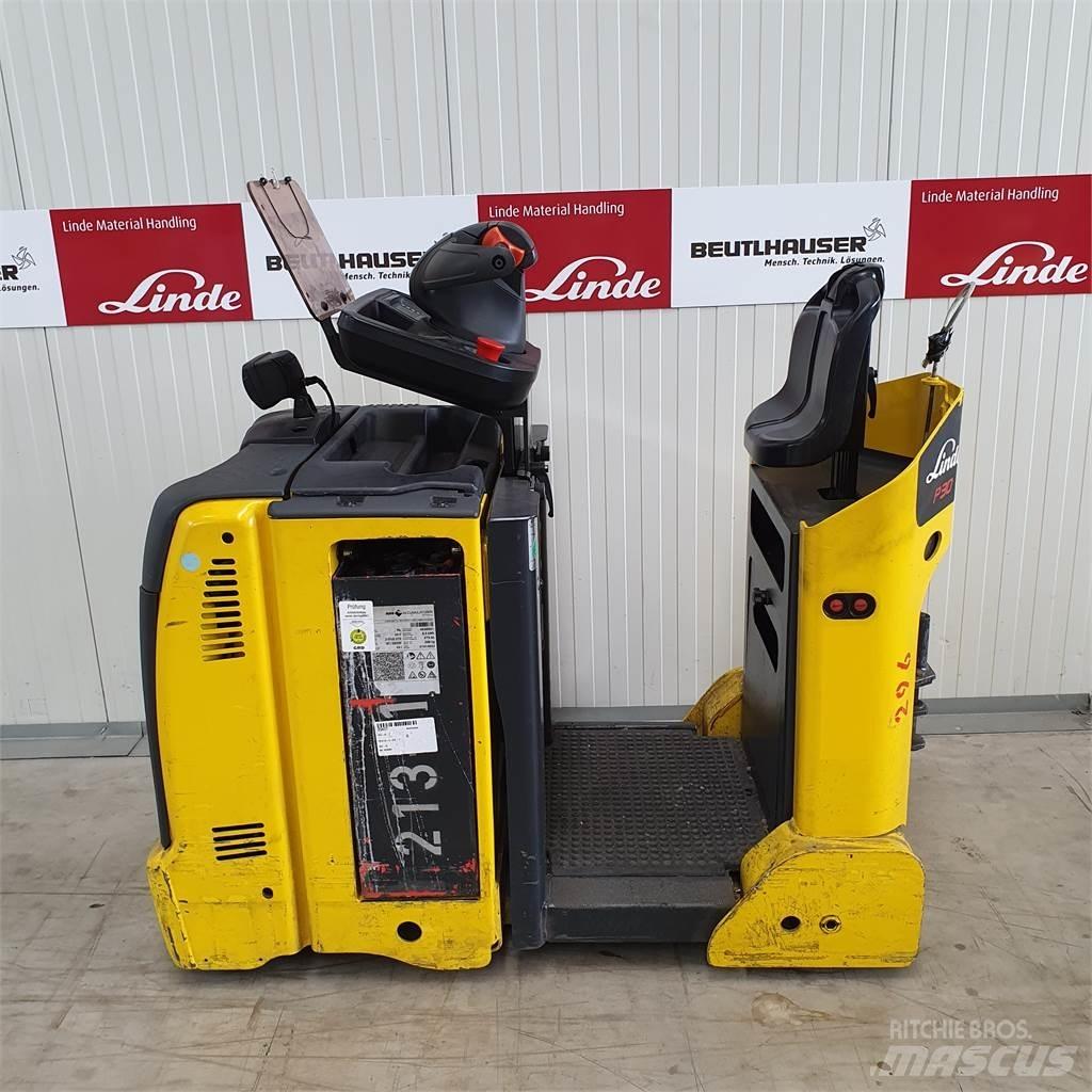 Linde P30C 견인 트럭