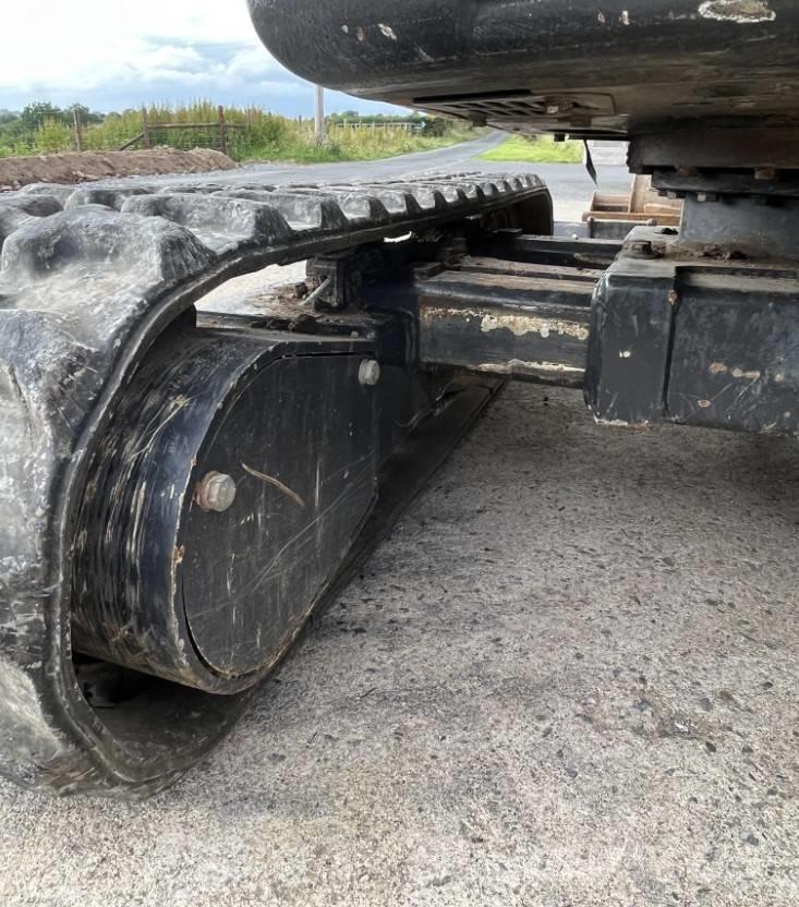 Kato HD17VXE 소형 굴삭기 7톤 미만