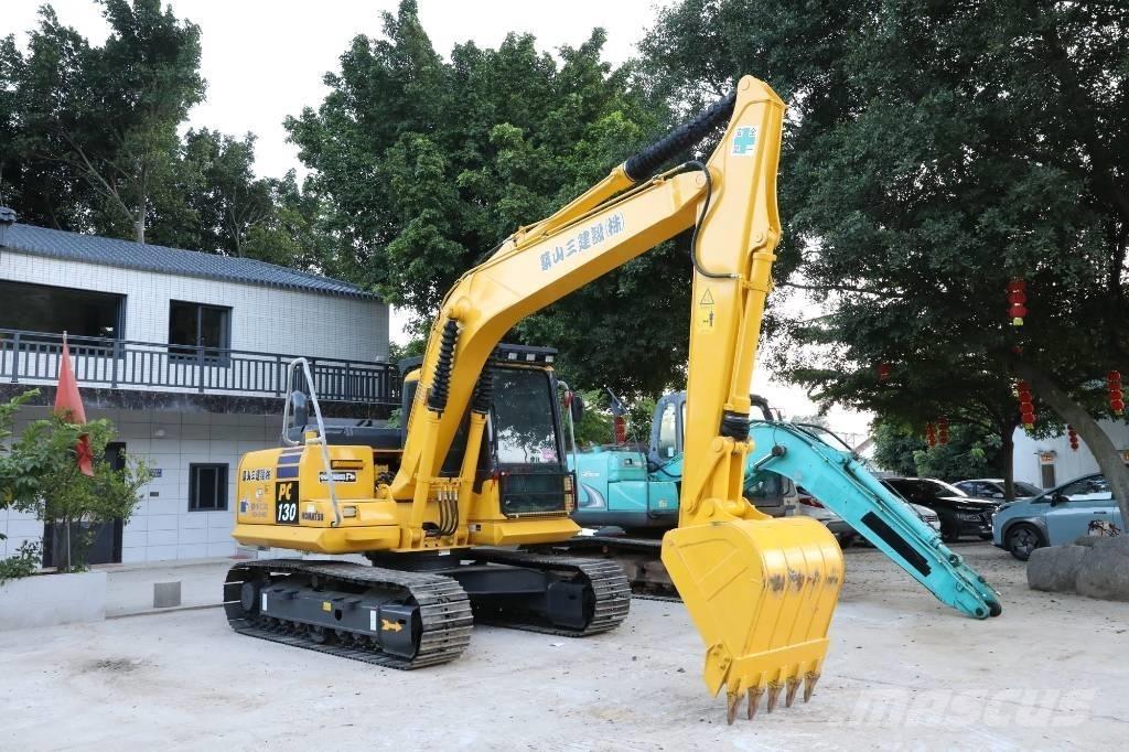 Komatsu PC 130-7 대형 굴삭기 29톤 이상