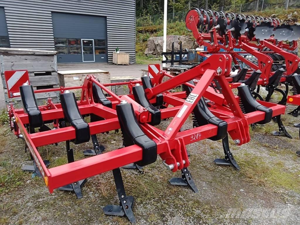 Horsch Terrano 3 FX 경운기