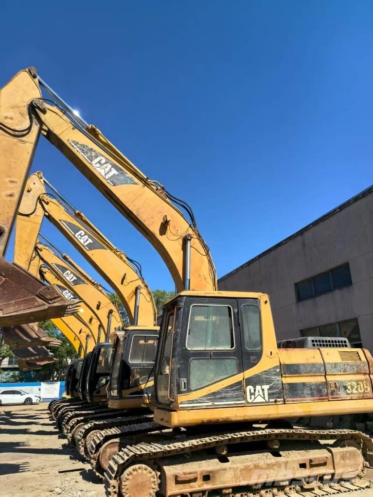 CAT 320 B L 대형 굴삭기 29톤 이상