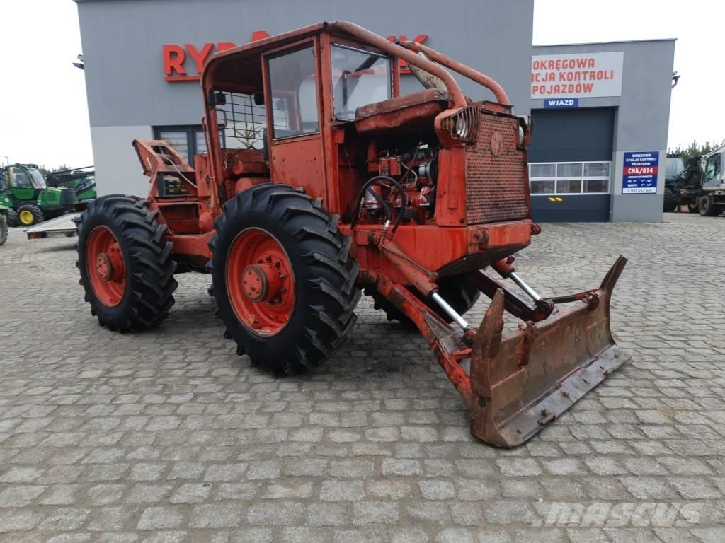 LKT 80 목재스키더