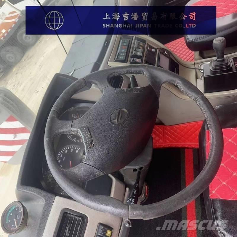 Zoomlion ZTC 2200 V A/T 크레인