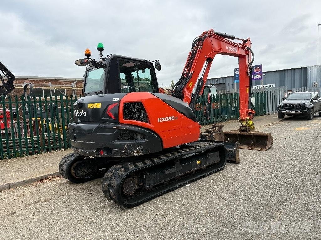 Kubota KX 085-5 중형굴삭기 7톤-28톤
