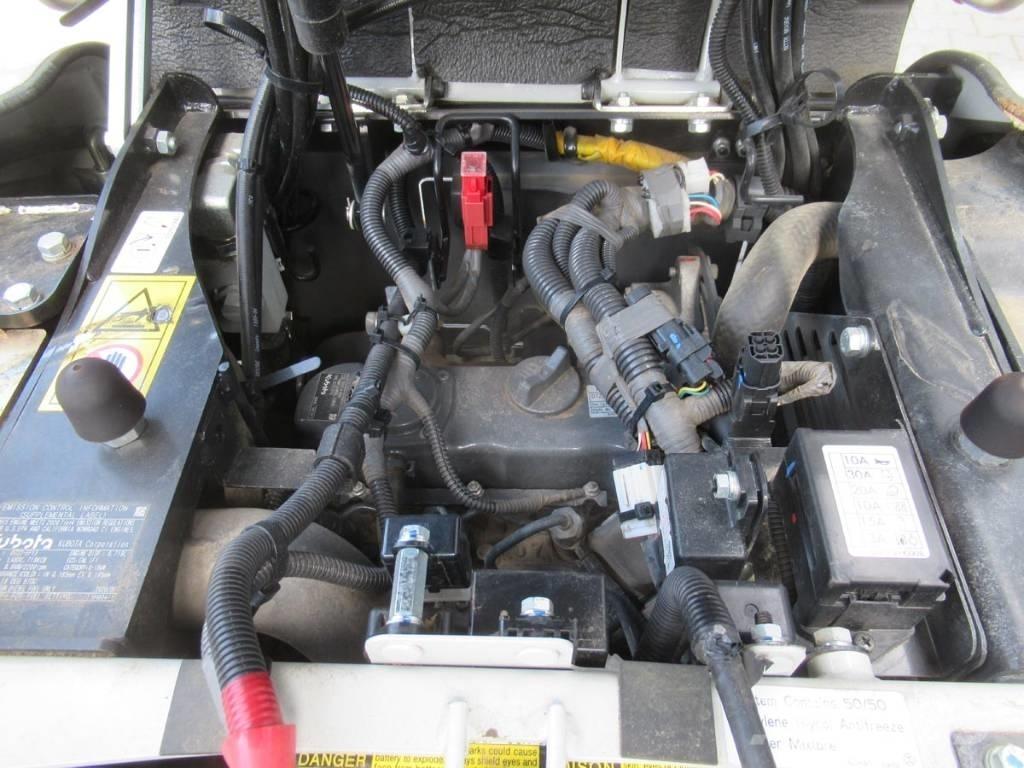 Takeuchi TB 210 R 소형 굴삭기 7톤 미만