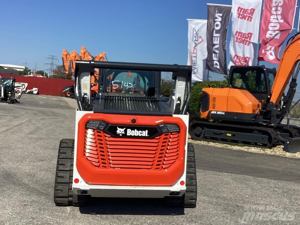 Bobcat T76  스키드로더