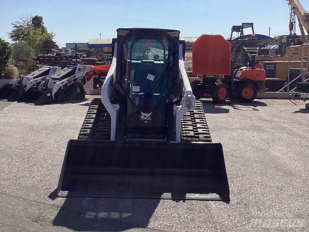 Bobcat T76  스키드로더