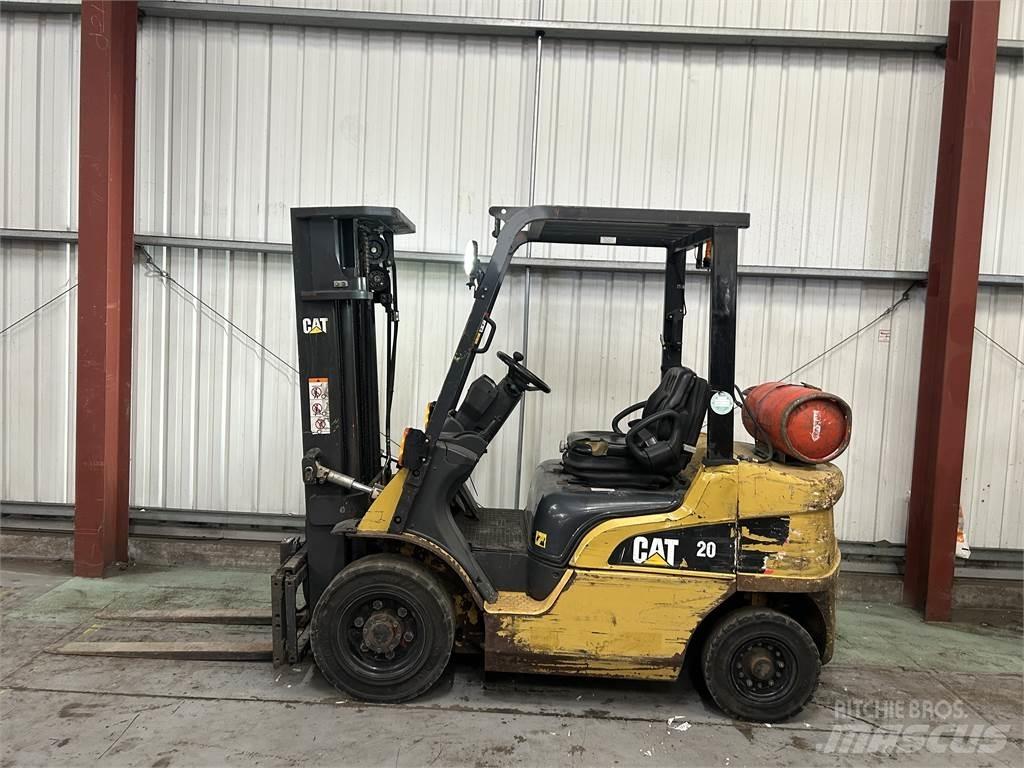 CAT GP25NT LPG 지게차