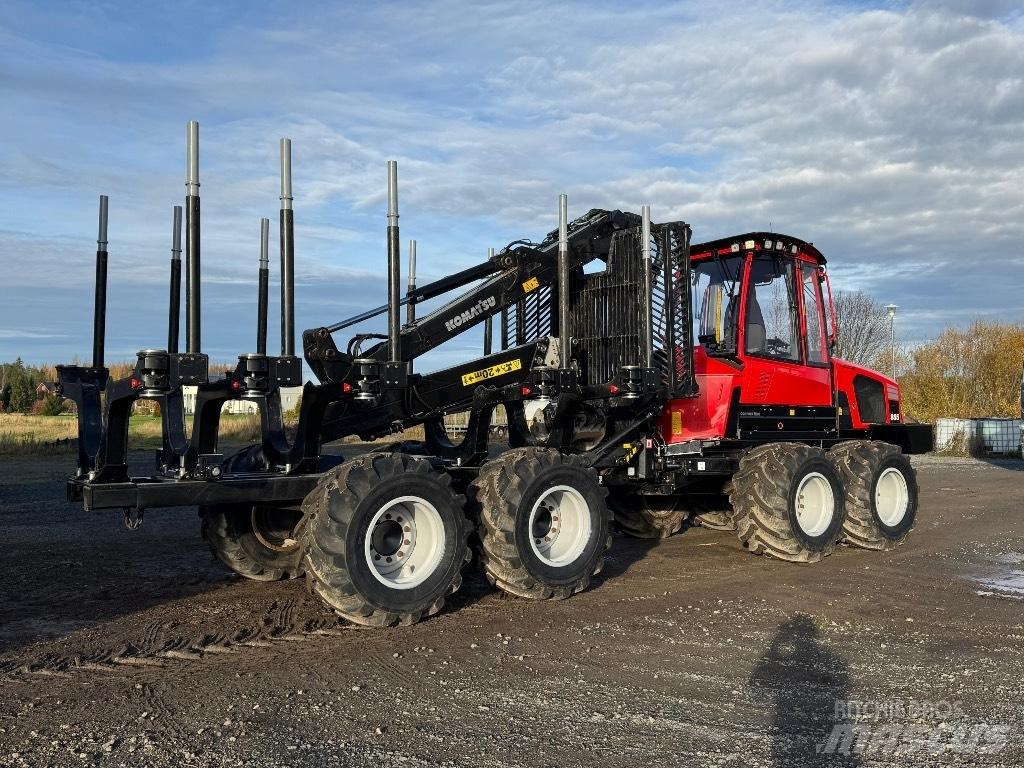 Komatsu 855 원목 포워더