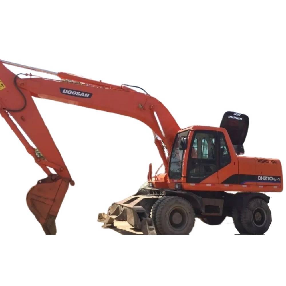 Doosan DH210W  휠 굴삭기