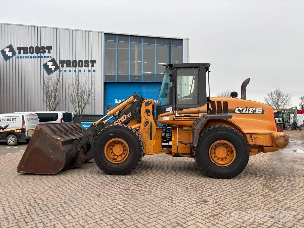 CASE 621 D XT  휠로우더