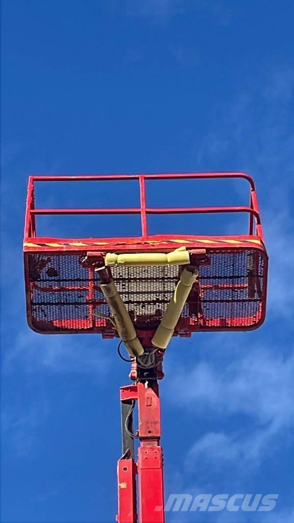 JLG 510 AJ 관절형 전동이동 리프트